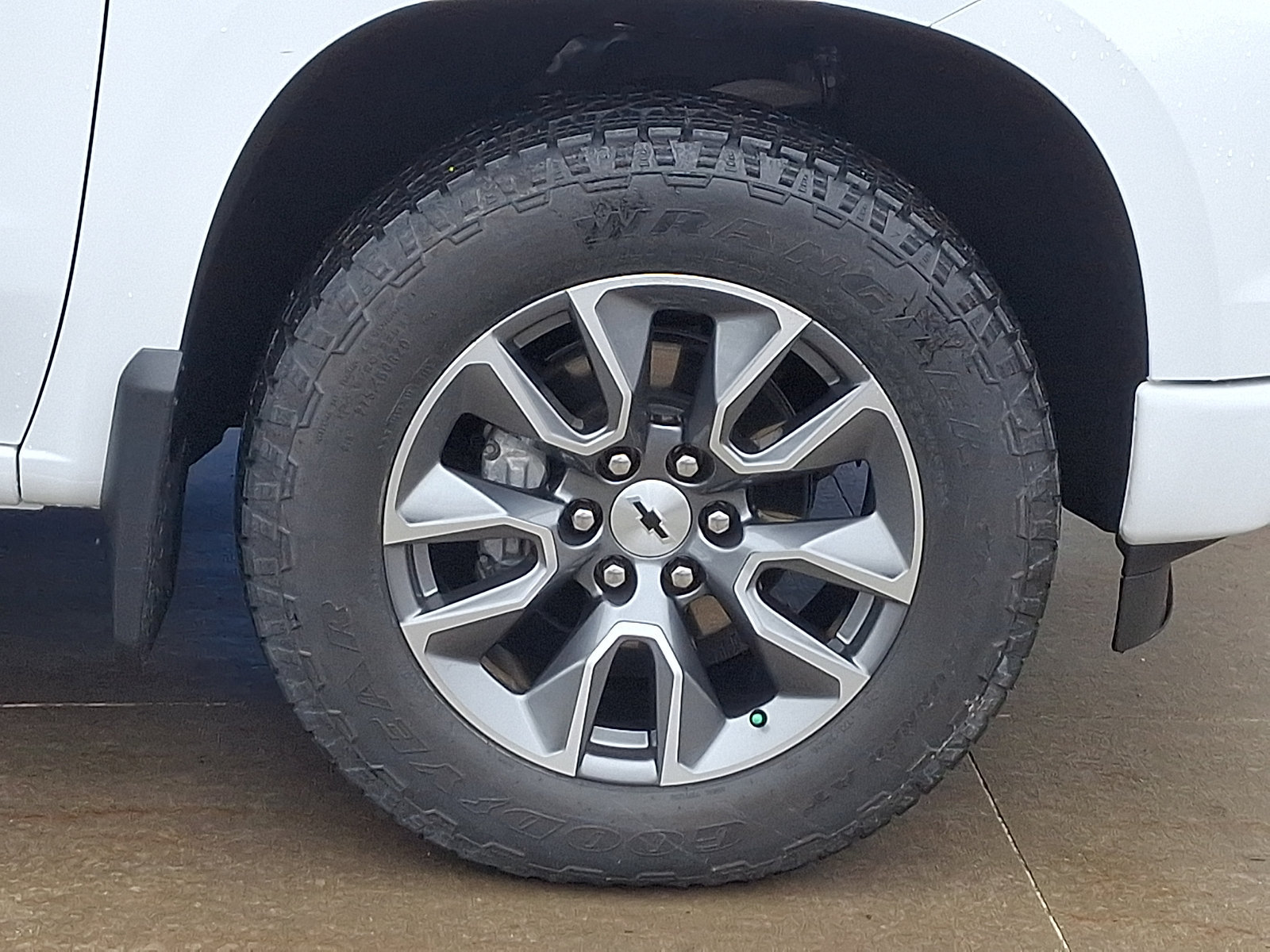 Certified 2024 Chevrolet Silverado 1500 RST AWD/4WD image 8