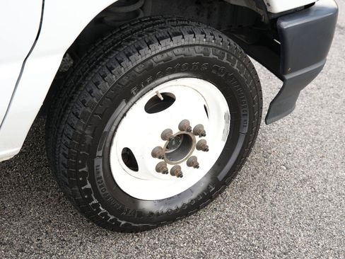 Used 2023 Ford E-350 and Econoline 350 Super Duty w/ Power Windows & Locks Group RWD image 29