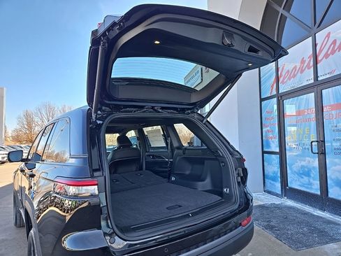 New 2026 Jeep Grand Cherokee Altitude AWD/4WD image 93