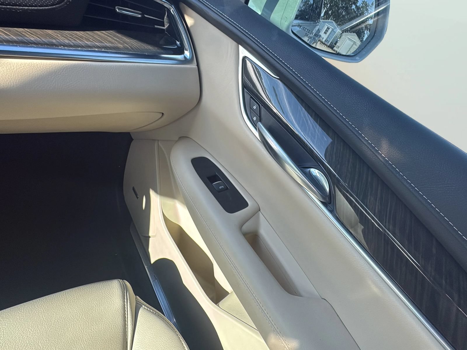Used 2018 Cadillac XT5 FWD image 21