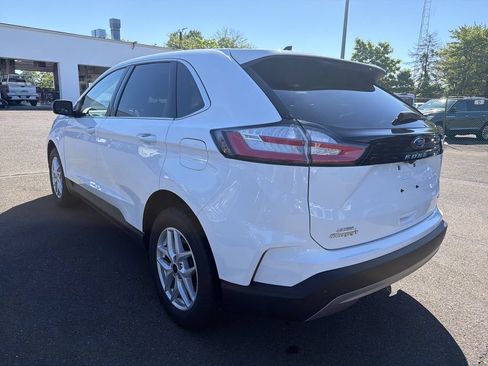 Used 2024 Ford Edge SEL w/ Convenience Package AWD/4WD image 5