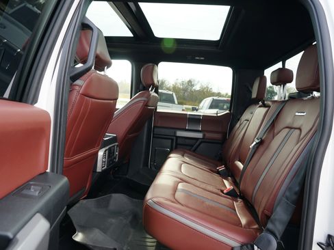 Used 2018 Ford F150 Platinum w/ Equipment Group 701A Luxury image 19