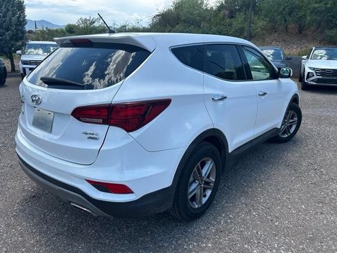 Used 2018 Hyundai Santa Fe Sport AWD/4WD image 3