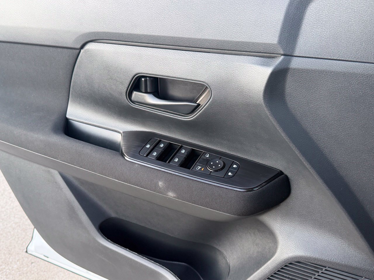 Certified 2026 Nissan Kicks S FWD image 25
