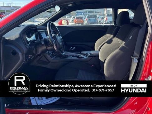 Used 2023 Dodge Challenger GT image 8