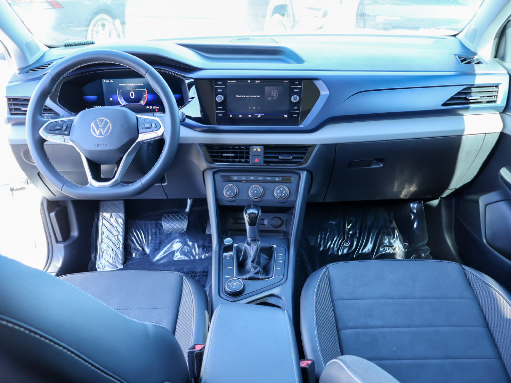 Used 2022 Volkswagen Taos SE FWD image 29