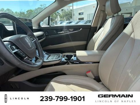 Used 2022 Lincoln Nautilus Reserve w/ Equipment Group 201A FWD image 12