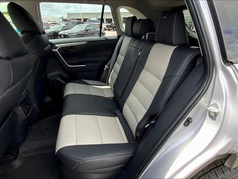 Used 2025 Toyota RAV4 LE image 20