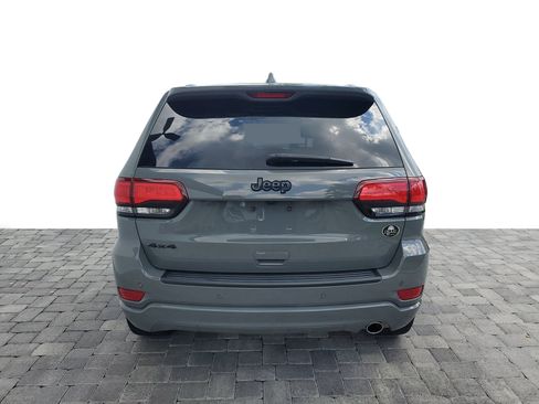 Used 2021 Jeep Grand Cherokee Laredo X AWD/4WD image 5