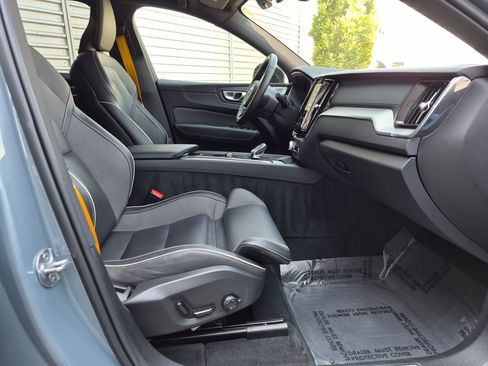 Used 2024 Volvo XC60 T8 Polestar w/ Protection Package Premier AWD/4WD image 29
