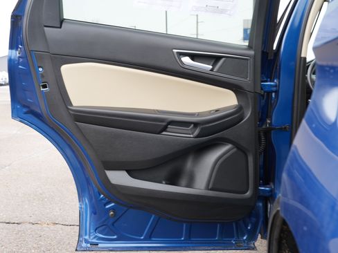 Used 2024 Ford Edge SE image 22