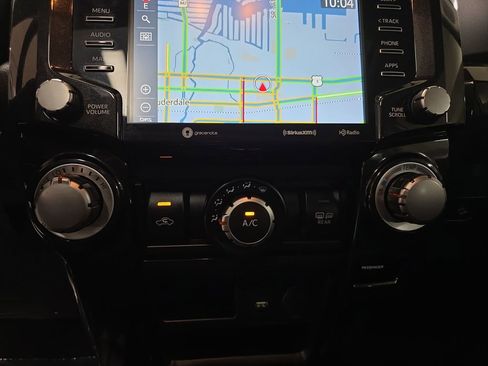 Used 2020 Toyota 4Runner Venture w/ Moonroof Package image 25