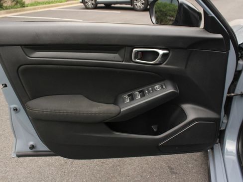 Used 2022 Honda Civic Sport image 15