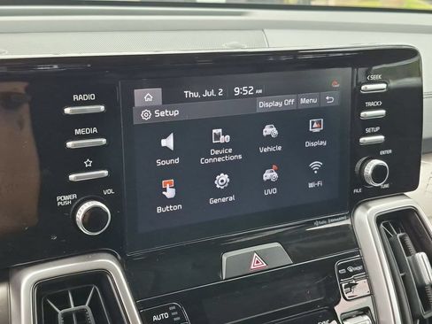 Used 2021 Kia Sorento S FWD image 14