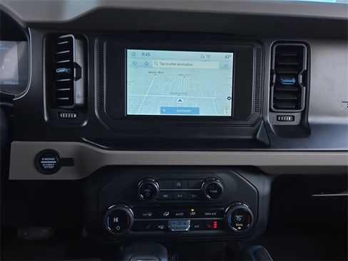 Used 2023 Ford Bronco Wildtrak image 22
