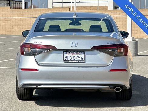 Used 2025 Honda Civic Sport image 5