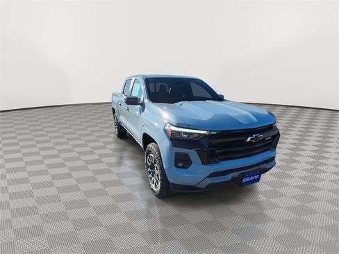 New 2025 Chevrolet Colorado Z71 w/ Technology Package image 3