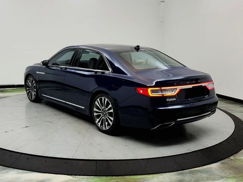 Used 2018 Lincoln Continental Reserve AWD/4WD image 7