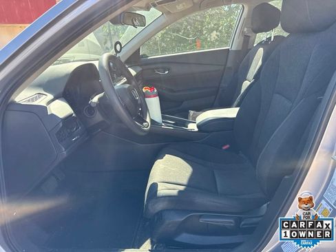 Used 2023 Honda Accord LX image 12