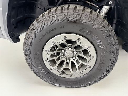 Used 2024 RAM 1500 TRX AWD/4WD image 32
