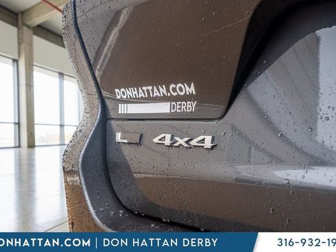 Used 2021 Jeep Grand Cherokee L Summit w/ Advanced Protech Group IV AWD/4WD image 35