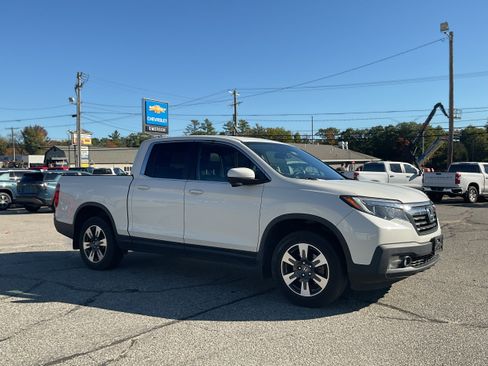 Used 2019 Honda Ridgeline RTL-T image 2