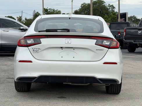 Used 2024 Honda Civic Sport image 6