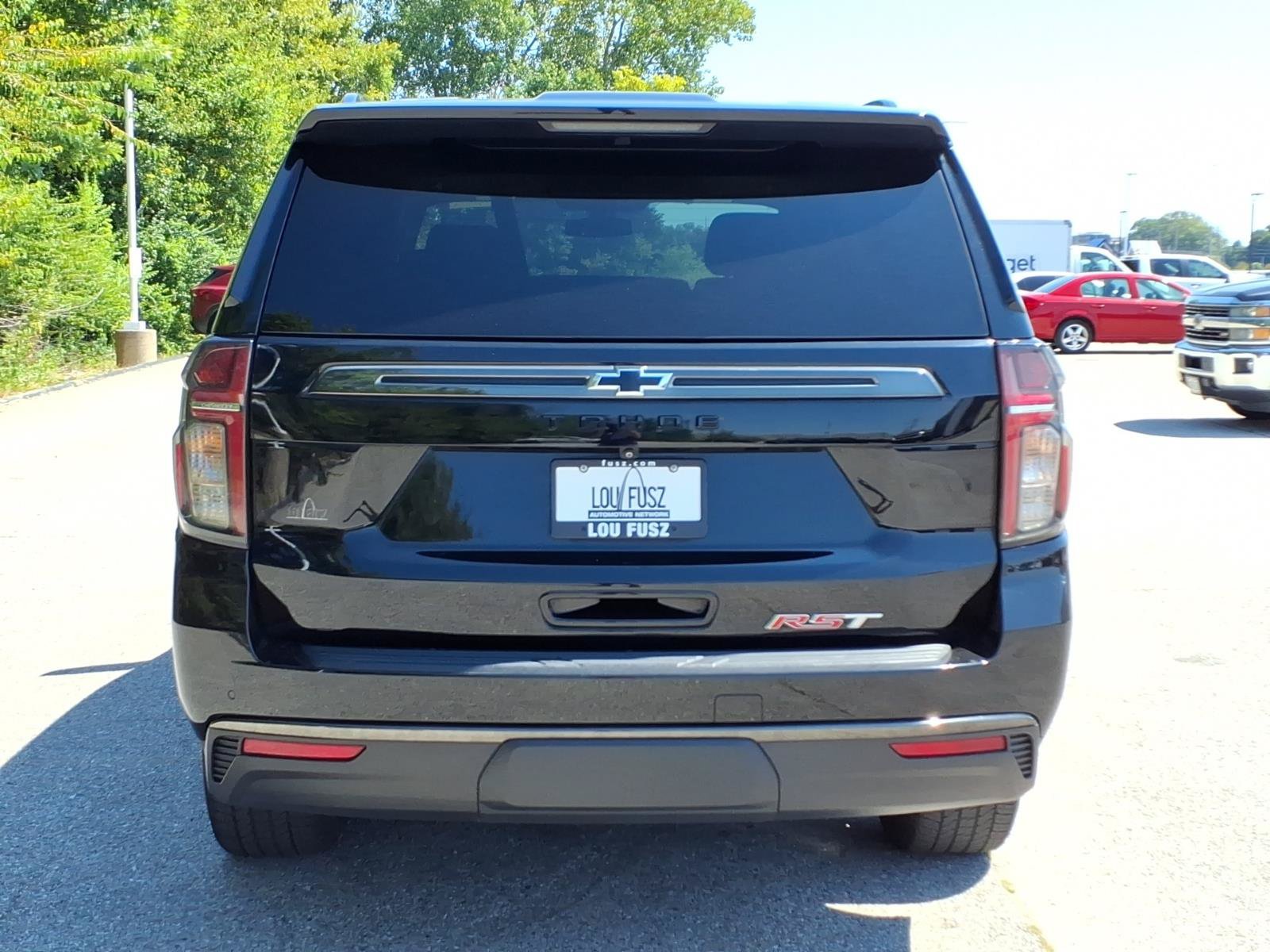 Used 2021 Chevrolet Tahoe RST w/ Luxury Package AWD/4WD image 29