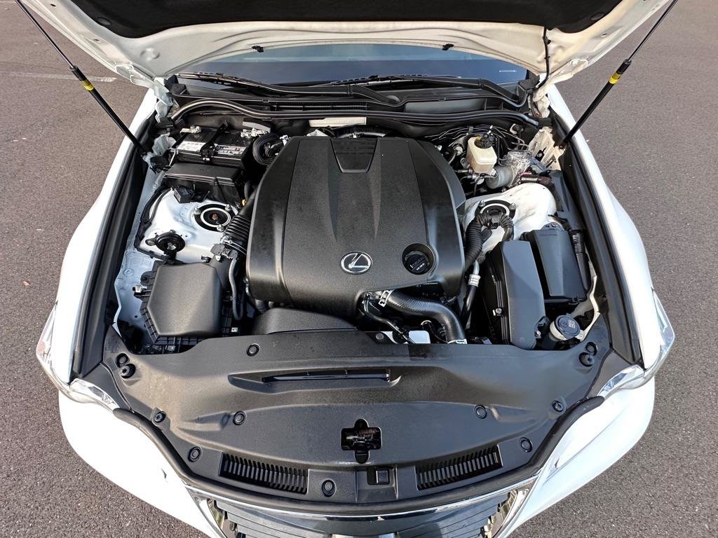Used 2015 Lexus IS 250 AWD w/ Navigation System Package image 19