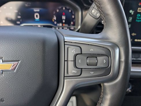 Used 2024 Chevrolet Silverado 1500 LT AWD/4WD image 16