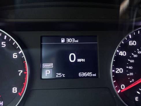 Used 2019 Kia Forte LXS image 21