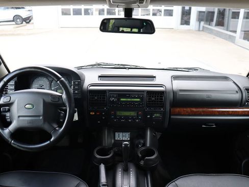 Used 2004 Land Rover Discovery SE image 15