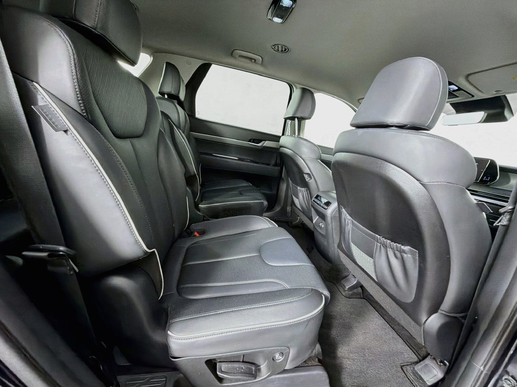 Used 2023 Hyundai Palisade SEL AWD/4WD image 28