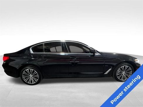Used 2019 BMW 530i xDrive image 4