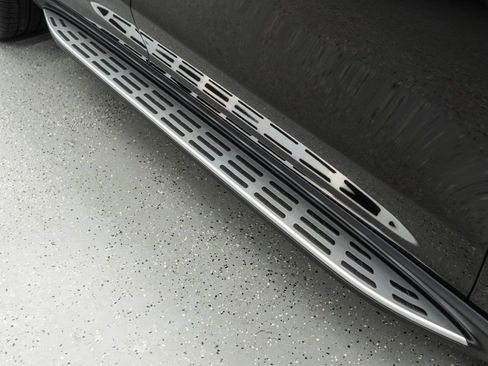 Used 2022 Mercedes-Benz GLS 450 4MATIC image 44