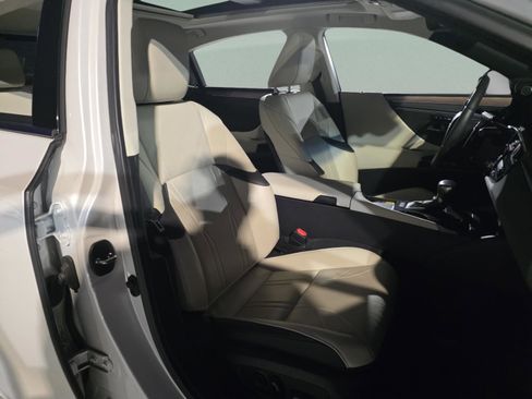 Certified 2024 Lexus ES 350 Ultra Luxury image 29