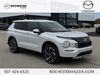 Used 2024 Mitsubishi Outlander SE