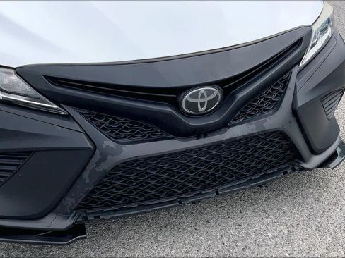 Used 2019 Toyota Camry SE w/ Convenience Package image 30