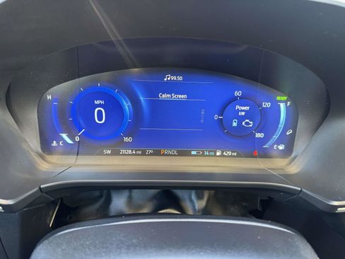 Certified 2022 Ford Escape SEL w/ Technology Package image 25