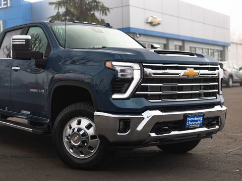 New 2026 Chevrolet Silverado 3500 LTZ w/ LTZ Convenience Package image 3