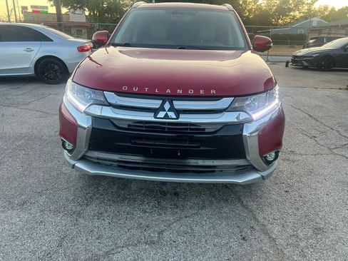 Used 2018 Mitsubishi Outlander LE FWD image 4