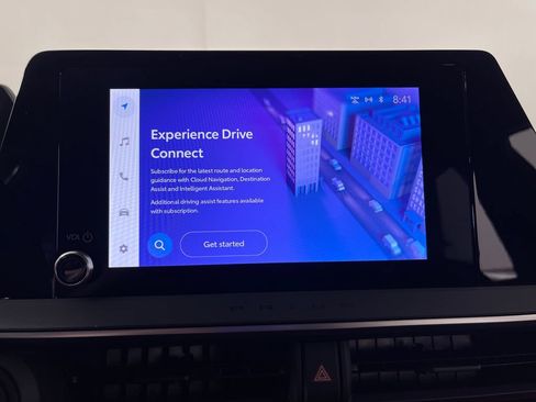 Used 2023 Toyota Prius Prime FWD image 22