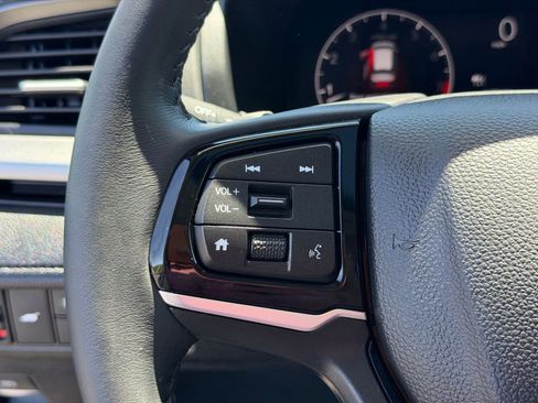 Used 2025 Honda Odyssey Touring image 18