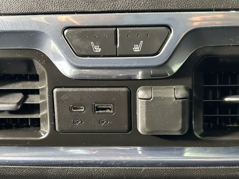 Used 2021 GMC Sierra 2500 Denali w/ Denali Ultimate Package image 17