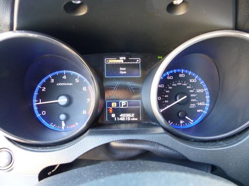 Used 2018 Subaru Outback 2.5i Premium AWD/4WD image 25