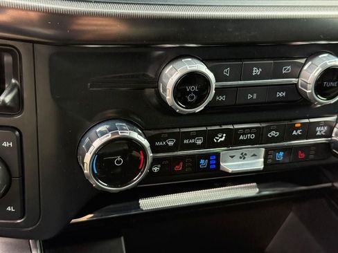 Certified 2024 Ford F150 Lariat w/ FX4 Off-Road Package AWD/4WD image 23