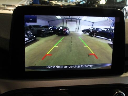 Used 2022 Ford Escape SE w/ Convenience Package image 23