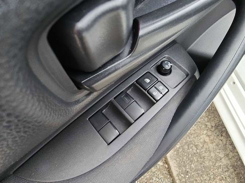 Used 2023 Toyota Corolla LE image 14