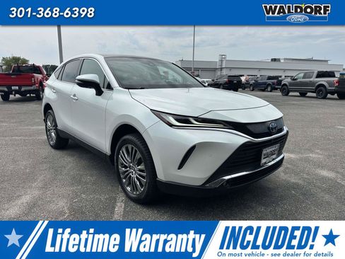 Used 2023 Toyota Venza Limited AWD/4WD image 1