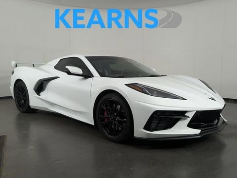 Used 2024 Chevrolet Corvette Stingray Premium Conv w/ Z51 Performance Package RWD image 1
